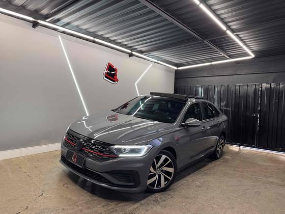 VOLKSWAGEN JETTA 2.0 350 TSI GASOLINA GLI DSG